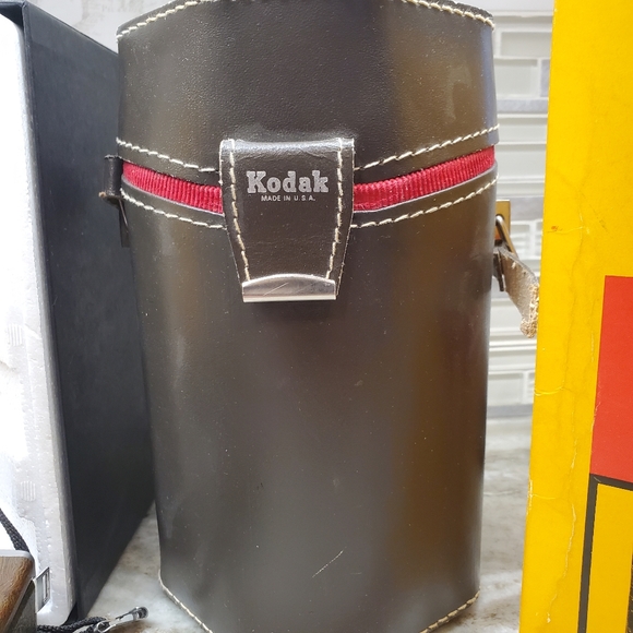 Kodak Xl55 for sale - eBay Vintage 1970\'s Kodak XL55 Movie Camera with Case